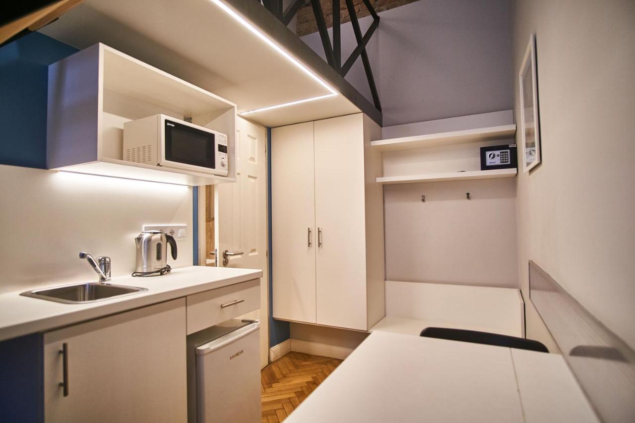 Z40 Apartments - Hostaid بودابست المظهر الخارجي الصورة