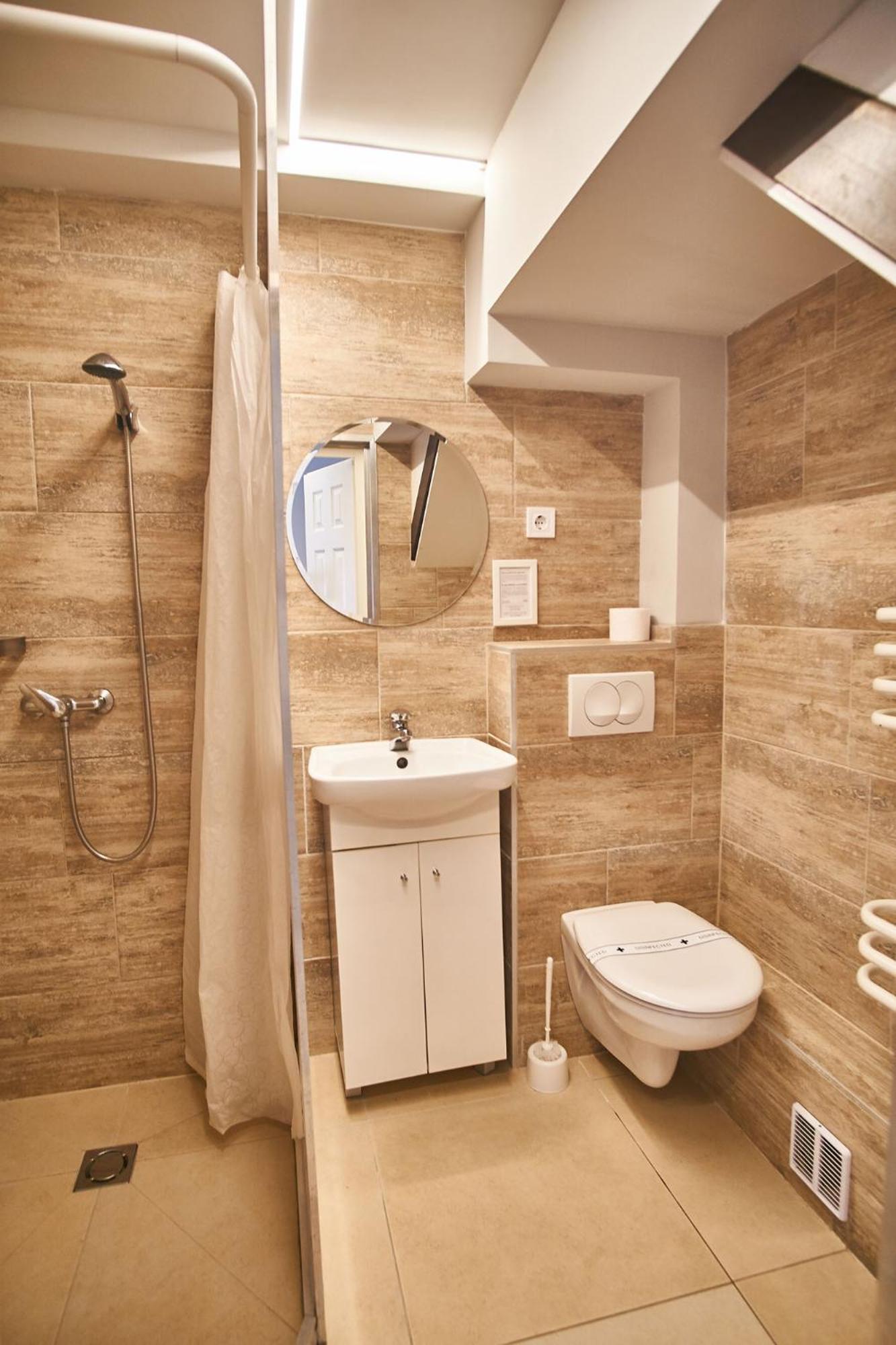 Z40 Apartments - Hostaid بودابست الغرفة الصورة
